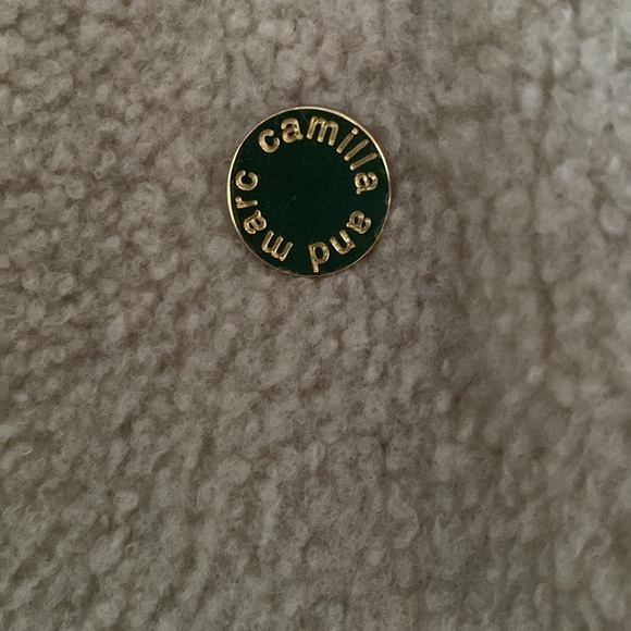 Camilla and Marc wool vest - Picture 3 of 5